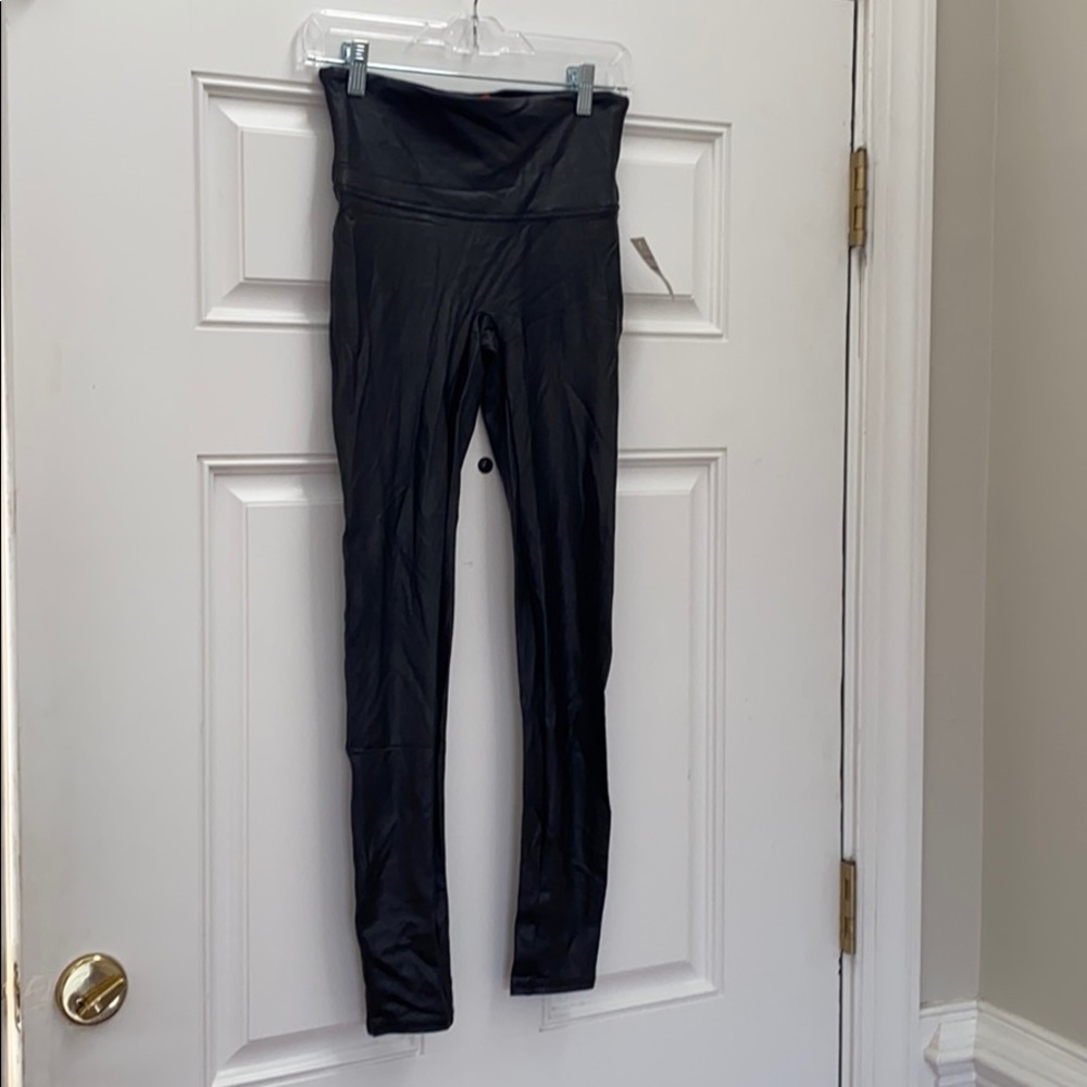 Spanx Faux Leather Leggings Black Women's Med NWT - Picture 3 of 6